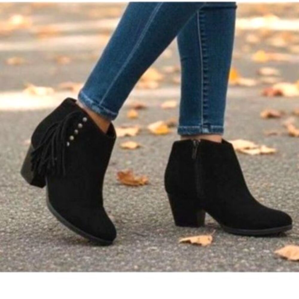 Vionic Black Suede Faros Boho Ankle Boots Fringe Studded Womens 7.5 NWT